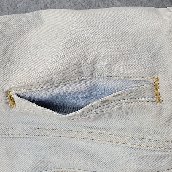 Levi's Men's Denim Trucker Blue Jacket Size XL - Picture 6 of 8